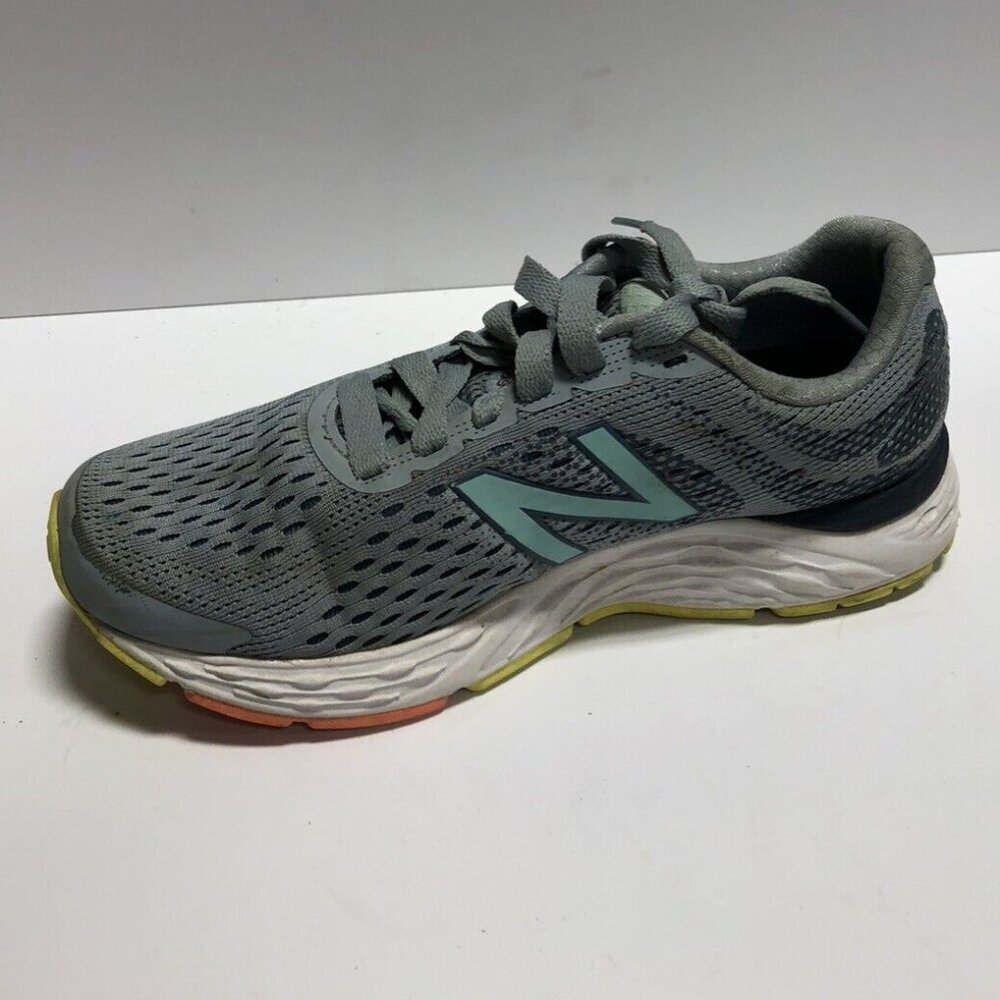 New Balance Women's 680v6 Blue/Gray Running Shoes, Size 7.5 M